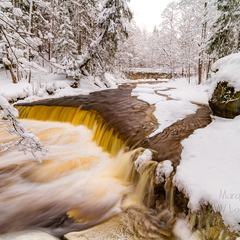  Nõmmeveski juga talvel